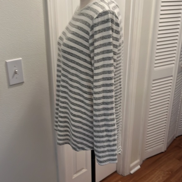 Verve Ami tulip back super soft sweater - Picture 4 of 6